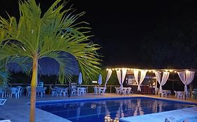hosteria y camping piedras verdes